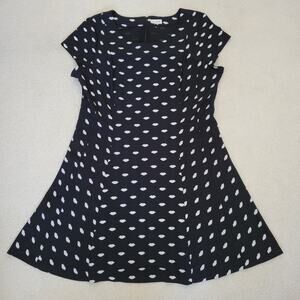 Maison Jules Cute XXL Fit & Flare Dress Scoop Neck Bust Darts Lined Cap Sleeves